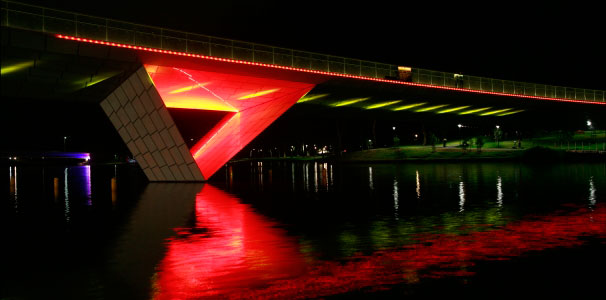 Adelaide Riverside Footbridge